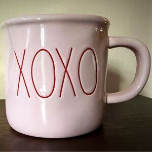 Rae Dunn XOXO Mug